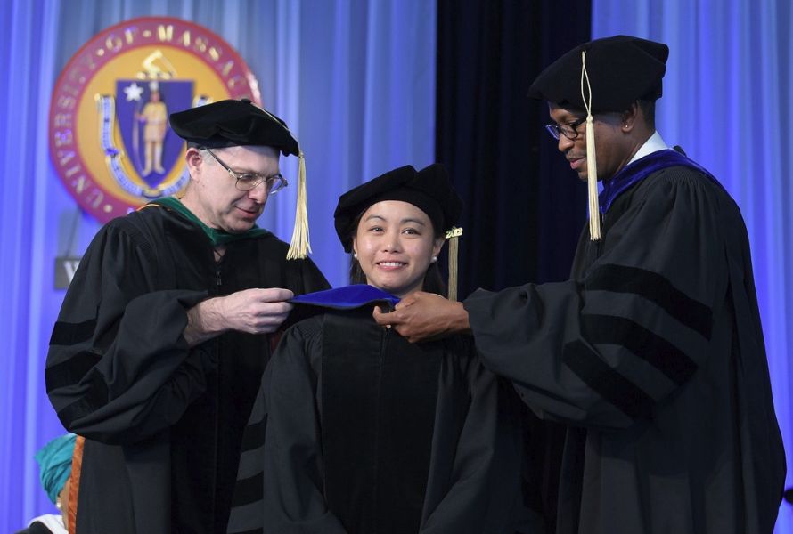 Anna Serquiña completed her Ph.D. researching HIV at the University of Massachusetts Medical School in 2012. She also holds an M.D. from the University of the Philippines, which she obtained in 2001.