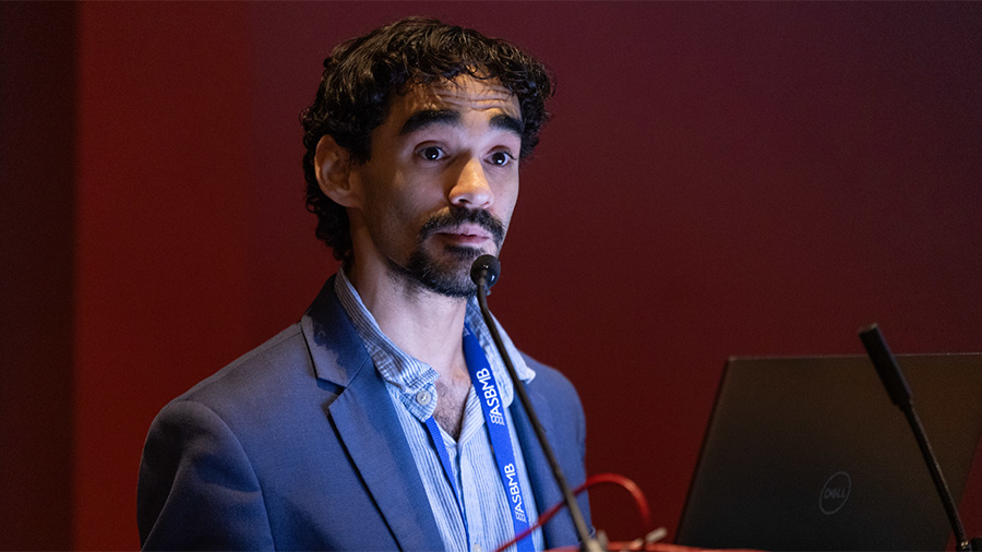 A young person speaking at the ASBMB Annual Meeting